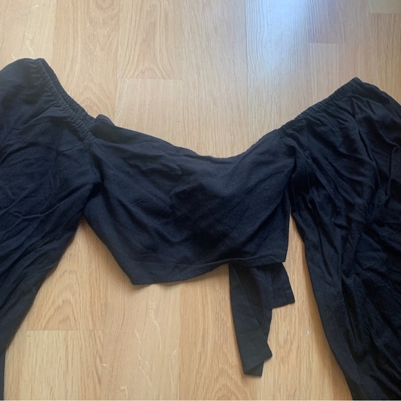 ALL THAT REMAINS valentine top black linen size 10 Med balloon sleeve tie top - Picture 9 of 15